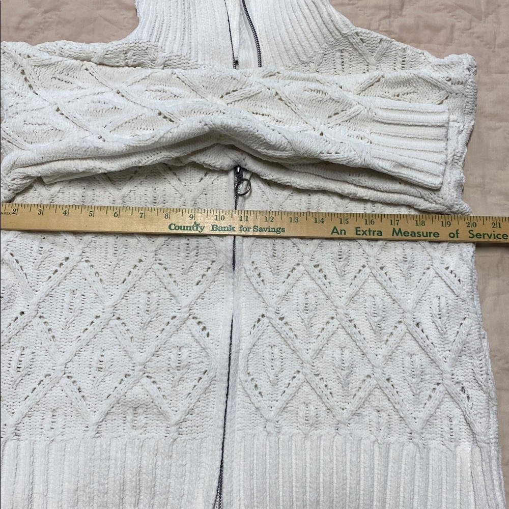 Crave Fame Cream Zip-Up Cardigan - Picture 12 of 16
